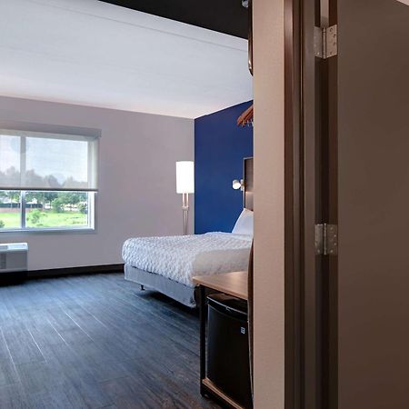 Tru By Hilton Columbia Greystone Hotel Bagian luar foto
