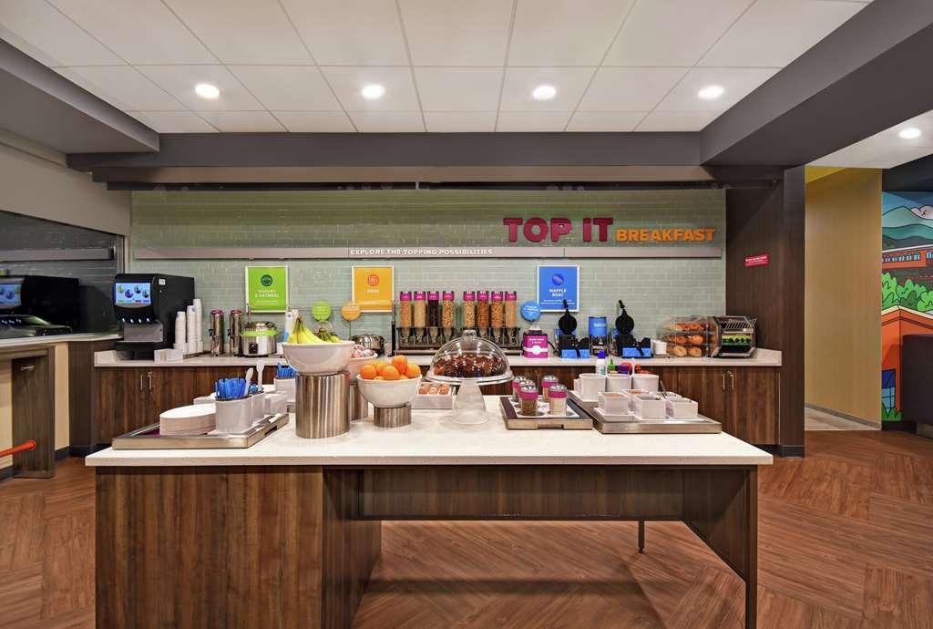 Tru By Hilton Columbia Greystone Hotel Restoran foto