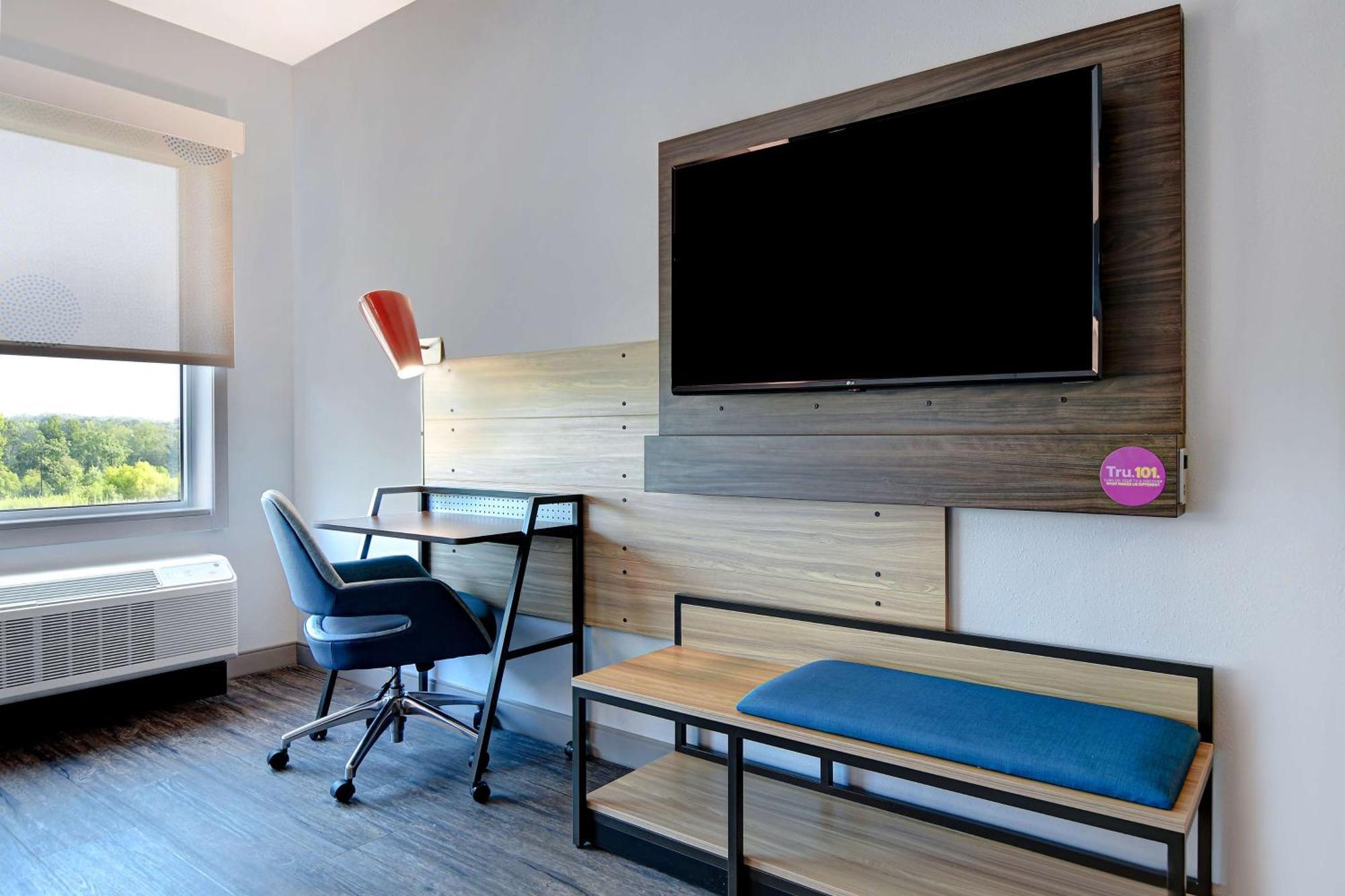 Tru By Hilton Columbia Greystone Hotel Bagian luar foto